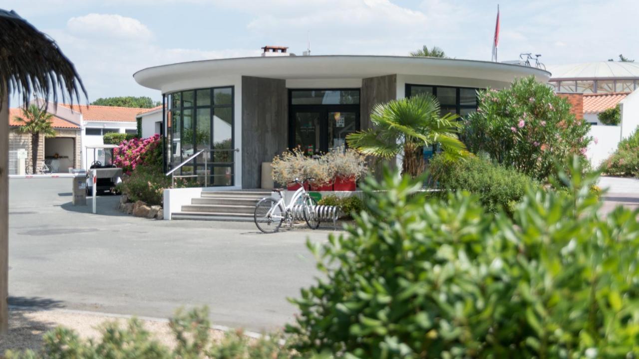 Hotel Camping Les Chouans Saint-Hilaire-de-Riez Exterior foto