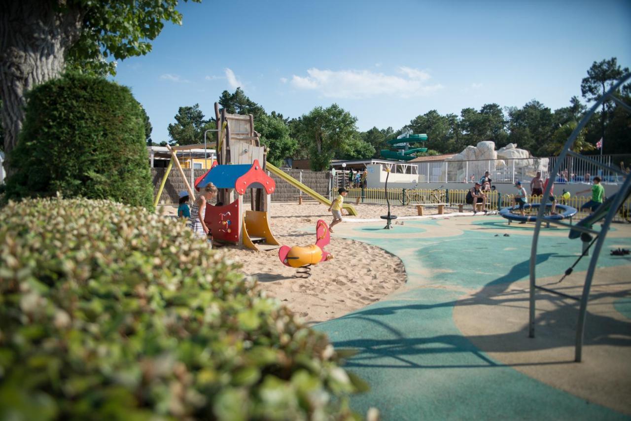 Hotel Camping Les Chouans Saint-Hilaire-de-Riez Exterior foto