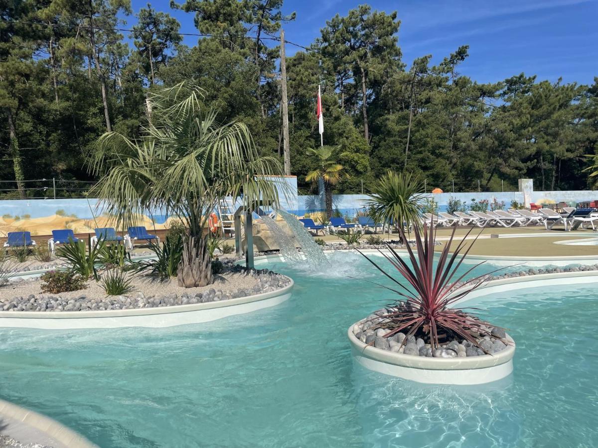 Hotel Camping Les Chouans Saint-Hilaire-de-Riez Exterior foto