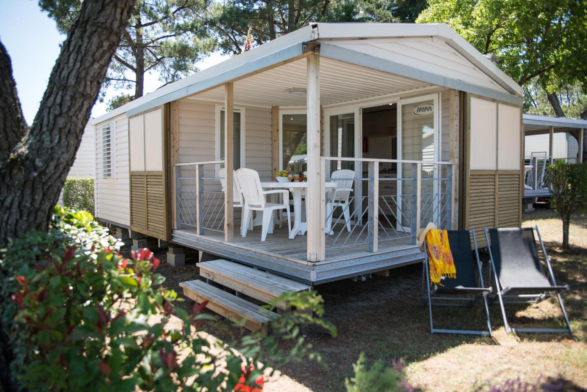 Hotel Camping Les Chouans Saint-Hilaire-de-Riez Exterior foto